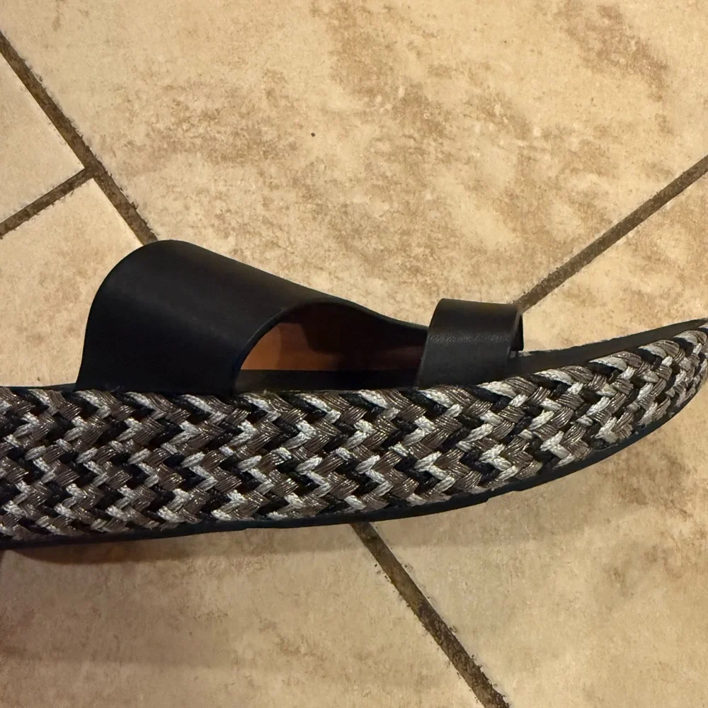Fitflop Black Slide Sandals - Picture 4 of 6